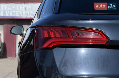 Внедорожник / Кроссовер Audi Q5 2018 в 