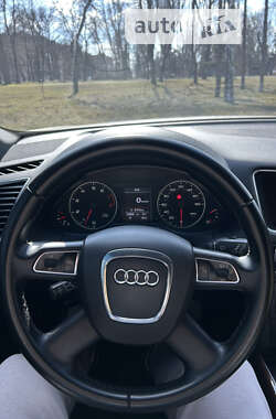 Позашляховик / Кросовер Audi Q5 2011 в Дніпрі