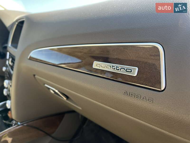 Внедорожник / Кроссовер Audi Q5 2016 в Киеве