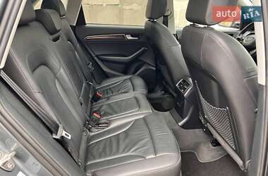 Позашляховик / Кросовер Audi Q5 2016 в Чечельнику