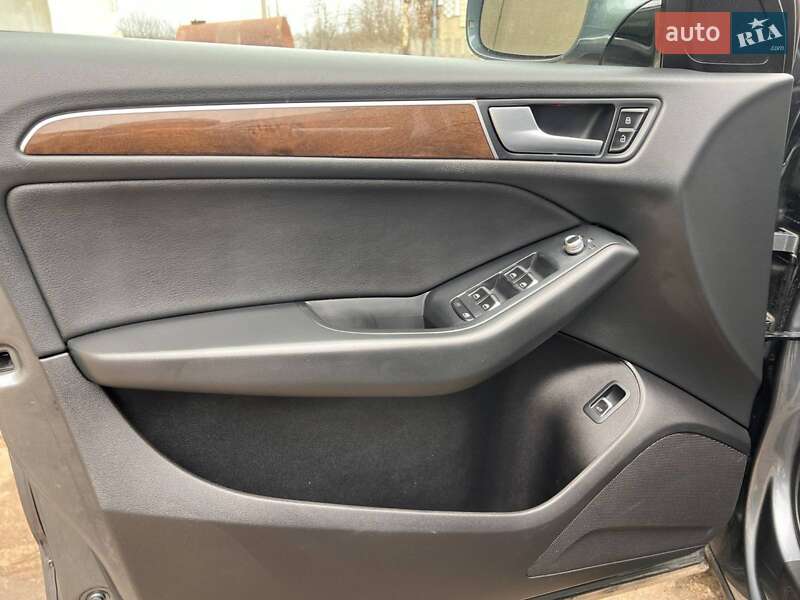 Внедорожник / Кроссовер Audi Q5 2016 в Чечельнике