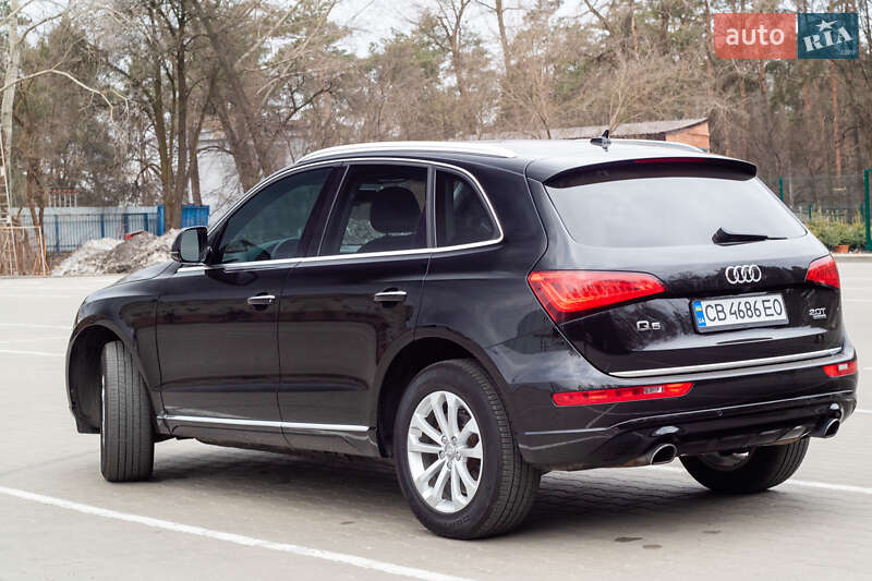 Внедорожник / Кроссовер Audi Q5 2015 в Чернигове