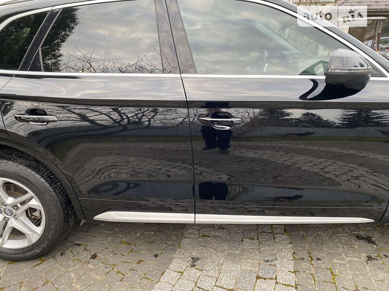 Внедорожник / Кроссовер Audi Q5 2019 в Львове