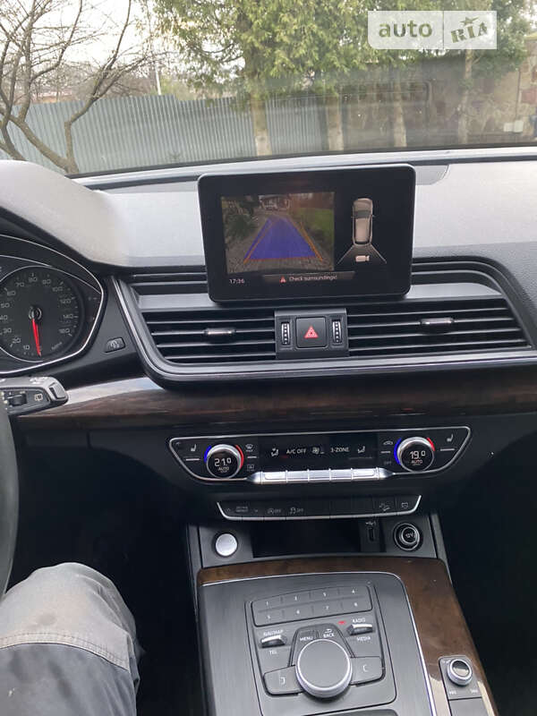 Внедорожник / Кроссовер Audi Q5 2019 в Львове