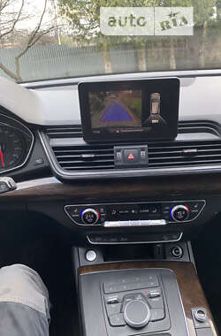 Внедорожник / Кроссовер Audi Q5 2019 в 