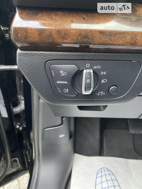 Внедорожник / Кроссовер Audi Q5 2019 в Львове