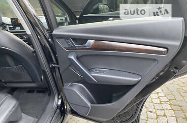 Внедорожник / Кроссовер Audi Q5 2019 в 