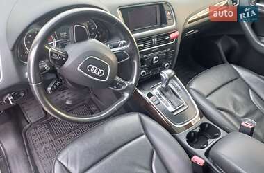 Позашляховик / Кросовер Audi Q5 2012 в Кам'янському