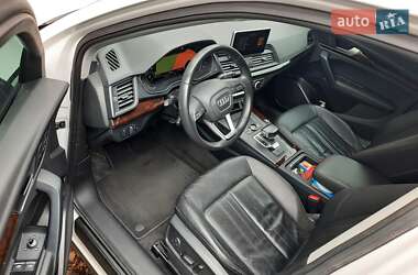 Позашляховик / Кросовер Audi Q5 2018 в Львові