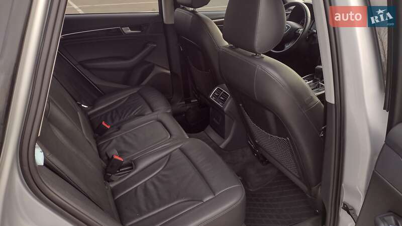 Позашляховик / Кросовер Audi Q5 2012 в Києві