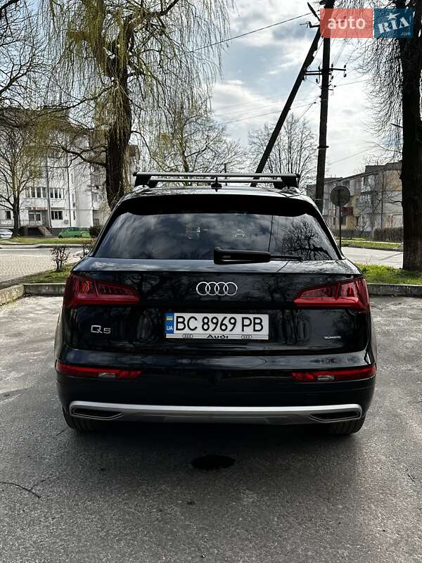 Внедорожник / Кроссовер Audi Q5 2019 в Сокале