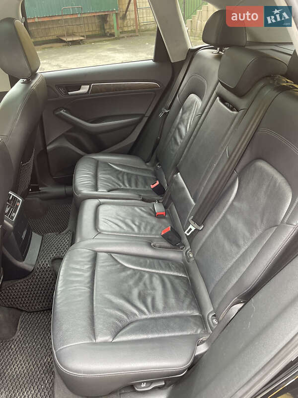 Внедорожник / Кроссовер Audi Q5 2013 в Киеве