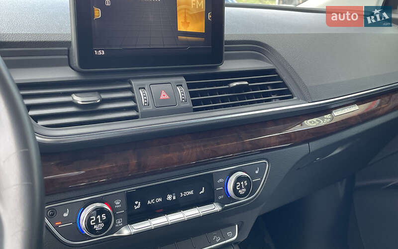 Внедорожник / Кроссовер Audi Q5 2019 в Стрые