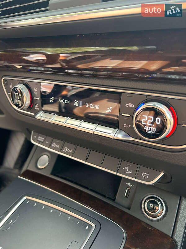 Внедорожник / Кроссовер Audi Q5 2018 в Смеле