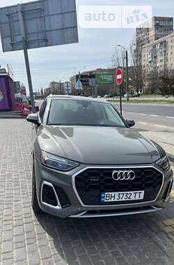 Позашляховик / Кросовер Audi Q5 2022 в Одесі