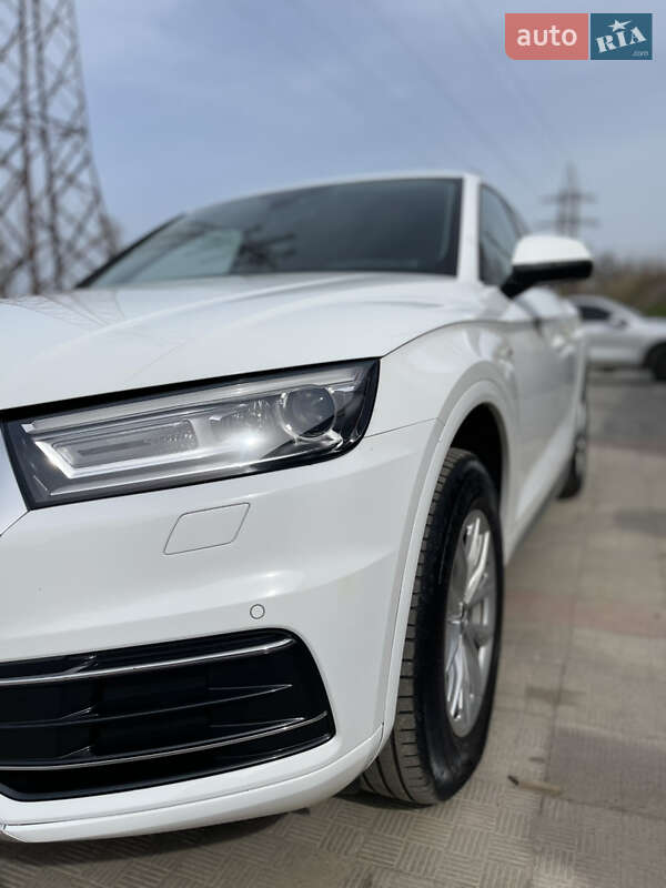 Внедорожник / Кроссовер Audi Q5 2017 в Новомиргороде фото 3 Внедорожник / Кроссовер Audi Q5 2017 в Новомиргороде