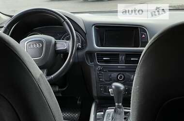 Внедорожник / Кроссовер Audi Q5 2010 в Луцке