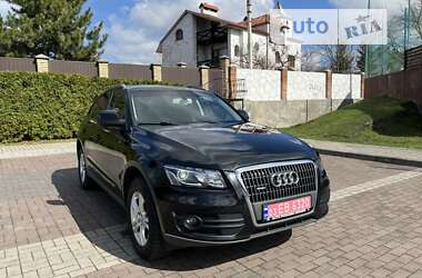 Внедорожник / Кроссовер Audi Q5 2010 в Луцке