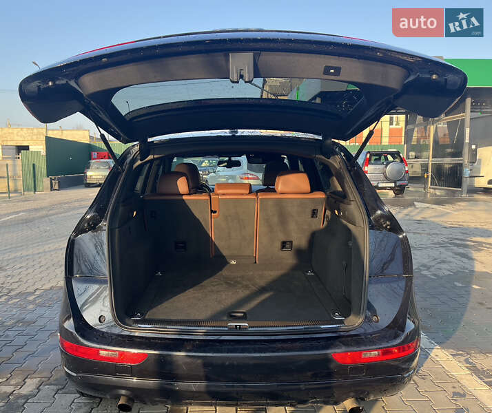 Внедорожник / Кроссовер Audi Q5 2011 в Черновцах
