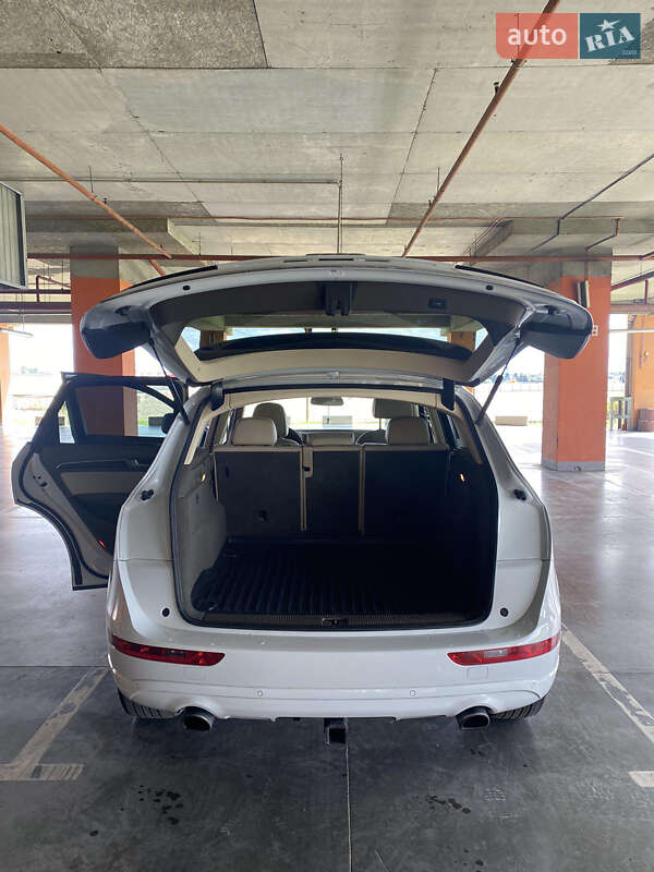 Внедорожник / Кроссовер Audi Q5 2016 в Киеве