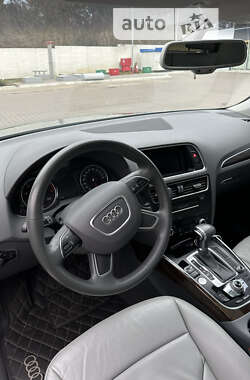 Внедорожник / Кроссовер Audi Q5 2014 в Киеве