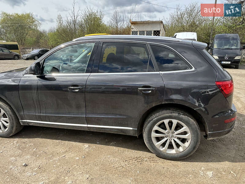 Позашляховик / Кросовер Audi Q5 2015 в Львові