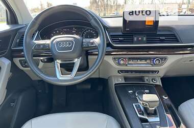 Внедорожник / Кроссовер Audi Q5 2019 в Кривом Роге