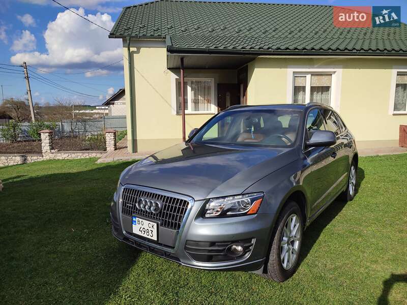 Внедорожник / Кроссовер Audi Q5 2012 в Тернополе