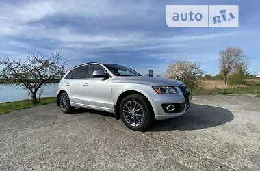 Внедорожник / Кроссовер Audi Q5 2010 в Нетешине