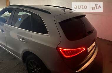 Внедорожник / Кроссовер Audi Q5 2010 в Нетешине