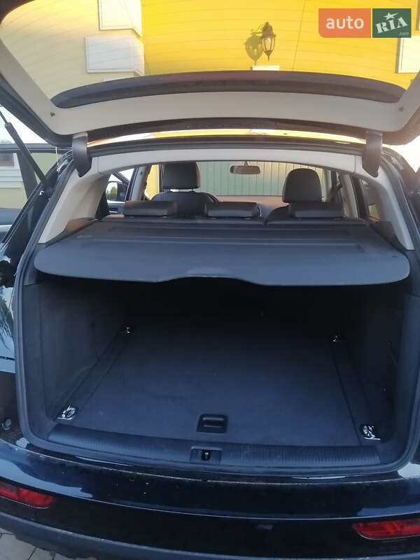 Внедорожник / Кроссовер Audi Q5 2011 в Яворове