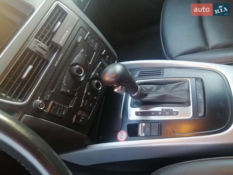 Внедорожник / Кроссовер Audi Q5 2011 в Яворове