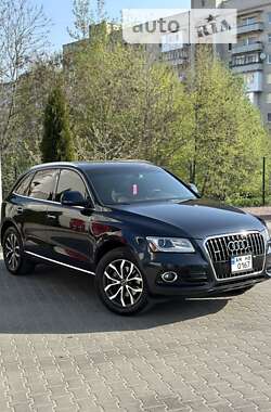 Внедорожник / Кроссовер Audi Q5 2015 в Житомире