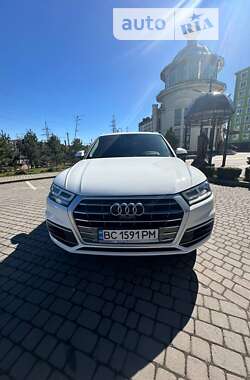 Внедорожник / Кроссовер Audi Q5 2017 в Ивано-Франковске