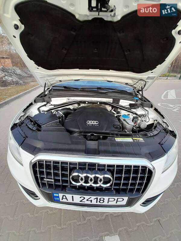 Внедорожник / Кроссовер Audi Q5 2013 в Чернигове