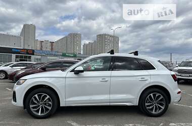 Позашляховик / Кросовер Audi Q5 2020 в Києві