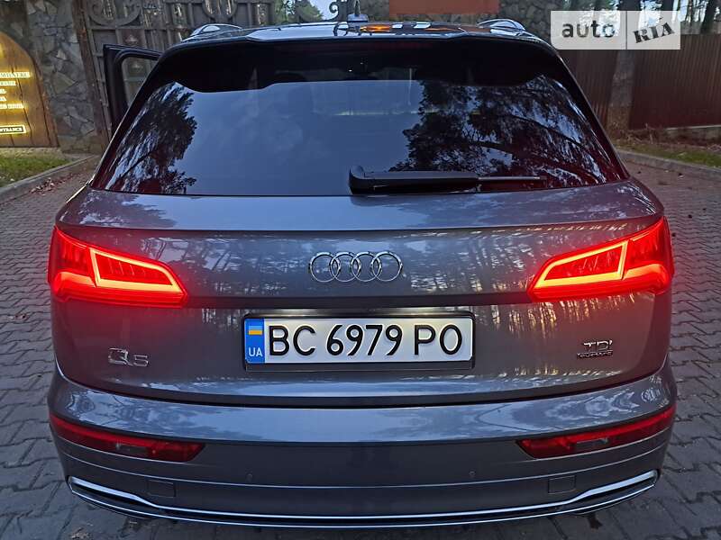 Внедорожник / Кроссовер Audi Q5 2017 в Львове
