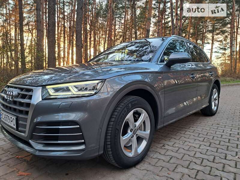 Внедорожник / Кроссовер Audi Q5 2017 в Львове