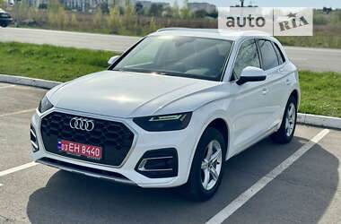 Внедорожник / Кроссовер Audi Q5 2021 в Луцке