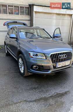 Внедорожник / Кроссовер Audi Q5 2015 в 