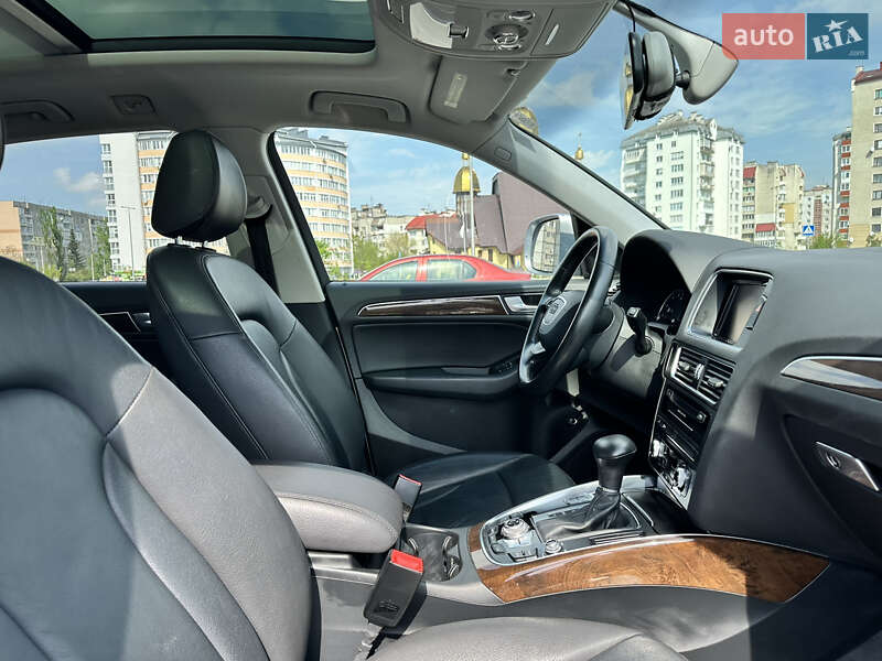 Внедорожник / Кроссовер Audi Q5 2015 в Ивано-Франковске