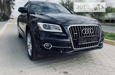 Внедорожник / Кроссовер Audi Q5 2015 в 