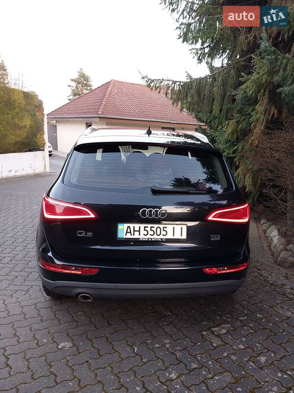 Внедорожник / Кроссовер Audi Q5 2012 в Черновцах