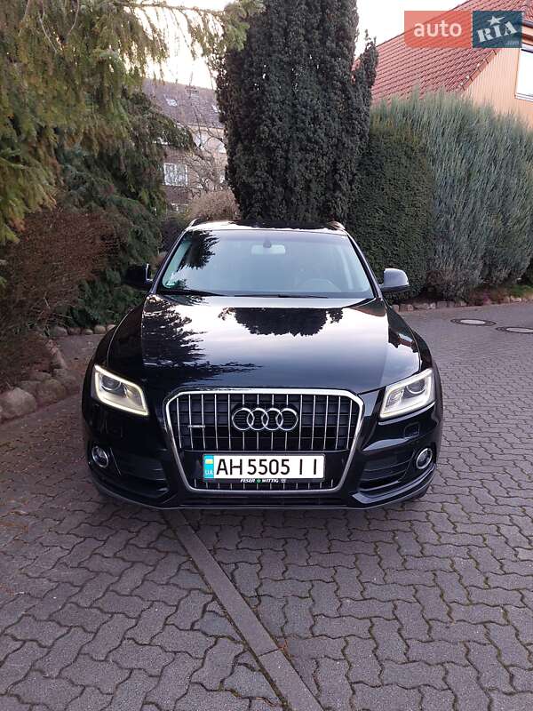Внедорожник / Кроссовер Audi Q5 2012 в Черновцах
