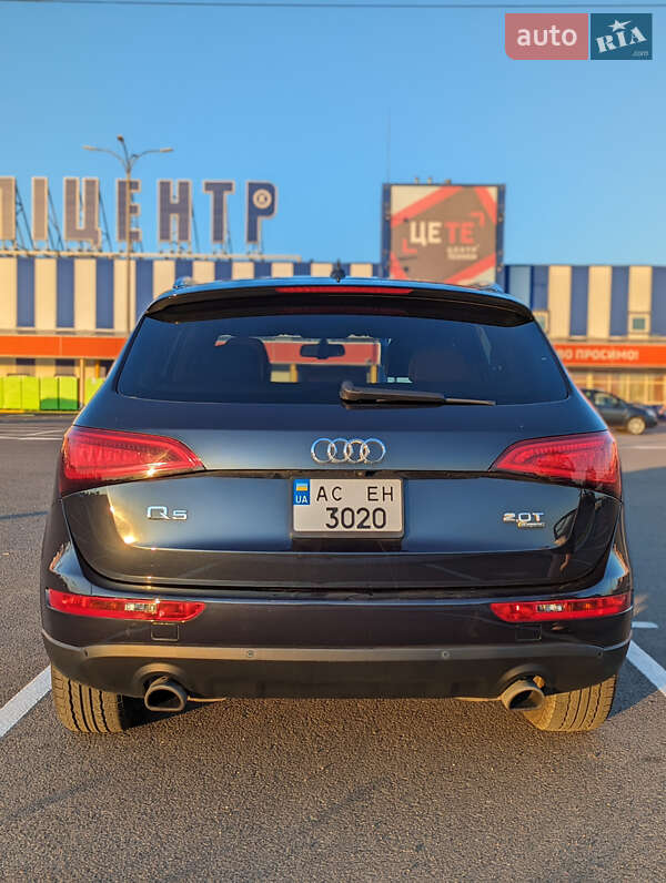 Позашляховик / Кросовер Audi Q5 2013 в Луцьку