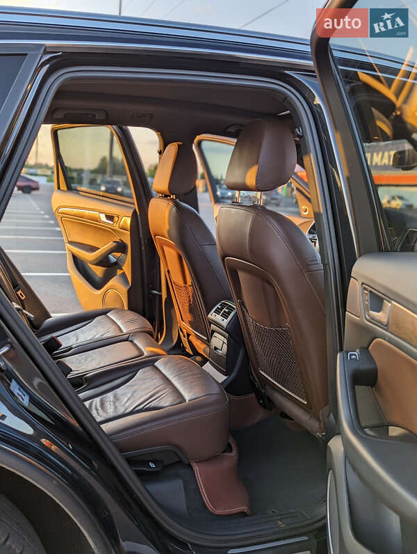 Позашляховик / Кросовер Audi Q5 2013 в Луцьку