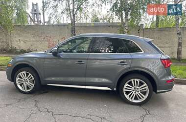 Внедорожник / Кроссовер Audi Q5 2017 в Киеве