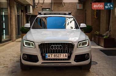 Внедорожник / Кроссовер Audi Q5 2015 в 