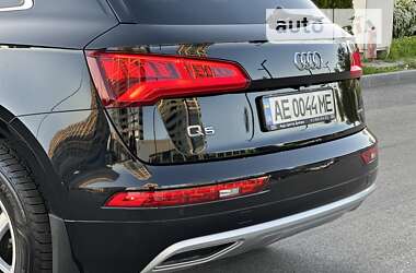 Внедорожник / Кроссовер Audi Q5 2019 в Днепре