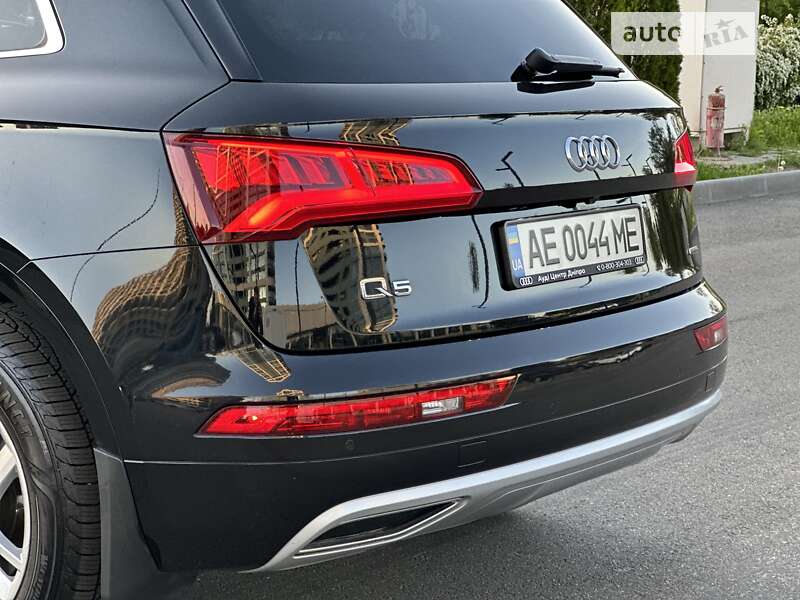 Внедорожник / Кроссовер Audi Q5 2019 в Днепре